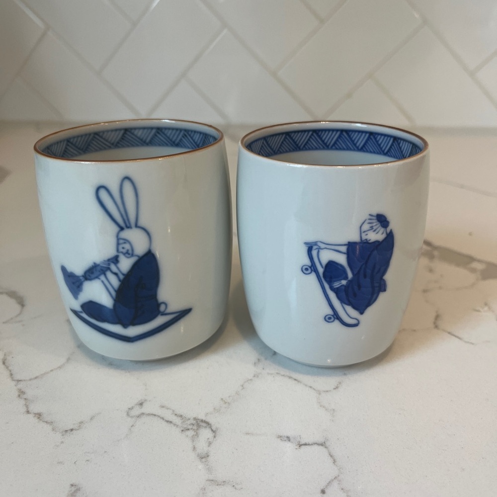 Choemon Kutani Yunomi Japanese Teacup set of Two